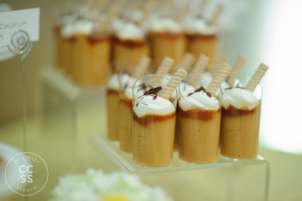 wedding dessert table