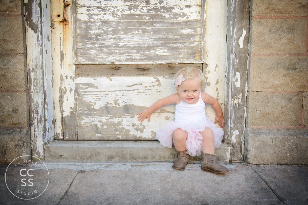 baby-photo-session-on-beach-03