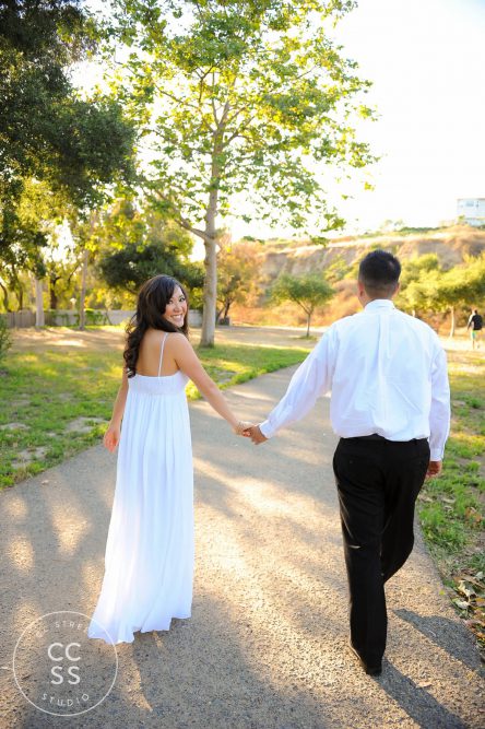 costa-mesa-engagement-photos