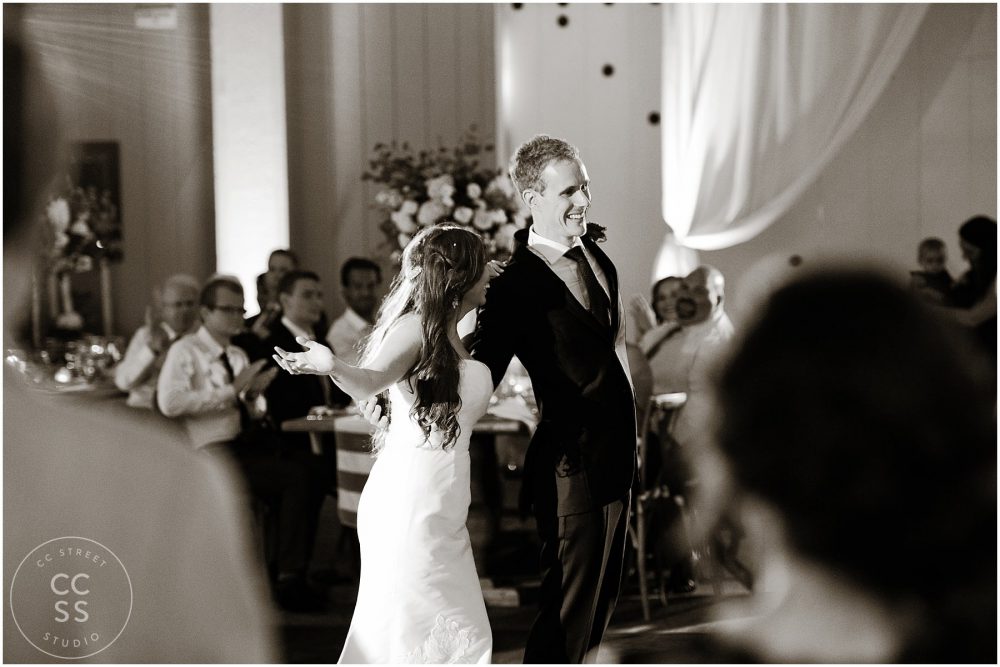 bride and groom first dance