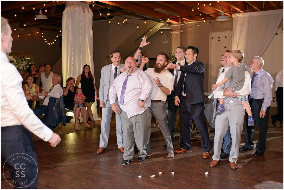 garter toss